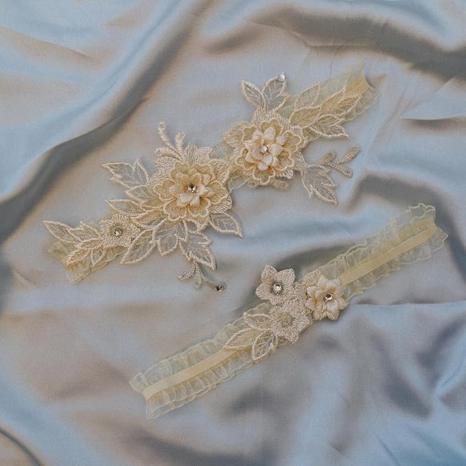 Lot #: 0191 Generic 2 Pieces Bridal Garter - Image 2